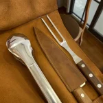 Set Parrillero Funda Cuero Café - Imagen 3